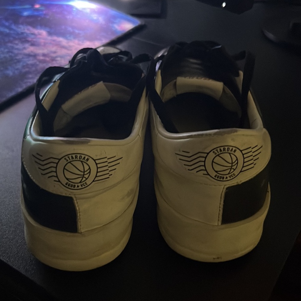 I’m selling golden goose black and white size 7.5 no box I willl do trades also. - Picture 5 of 6